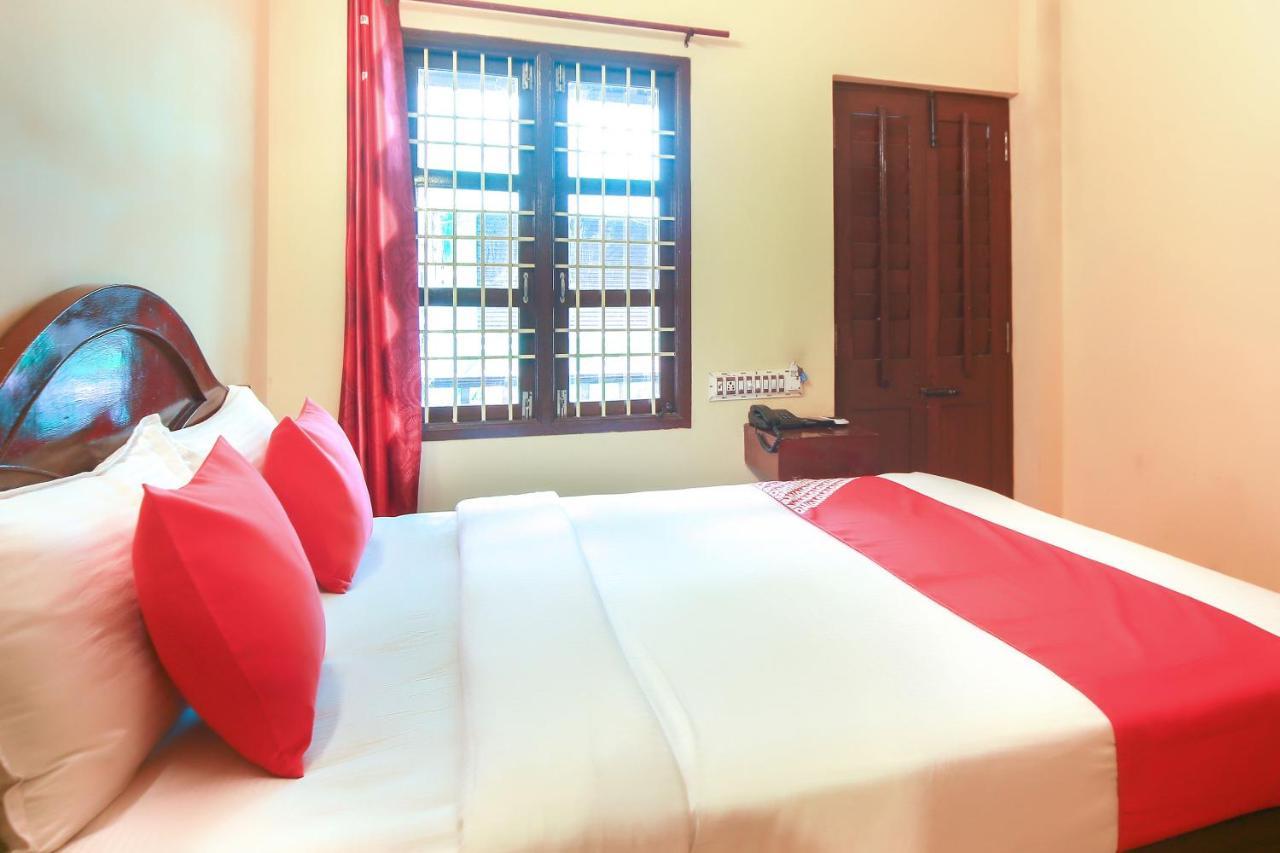 Oyo 23098 Ushama Heritage Guest House Pondicherry Eksteriør bilde