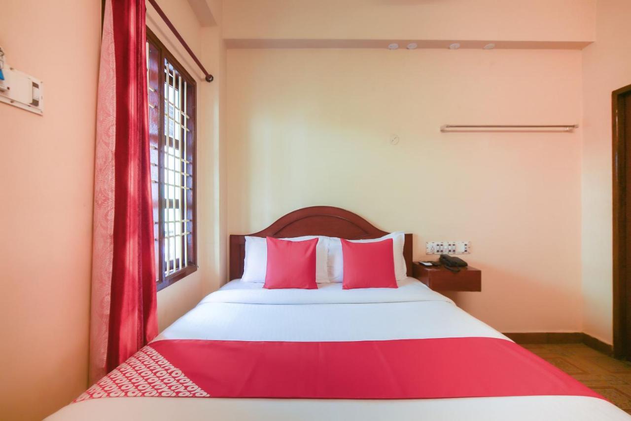 Oyo 23098 Ushama Heritage Guest House Pondicherry Eksteriør bilde